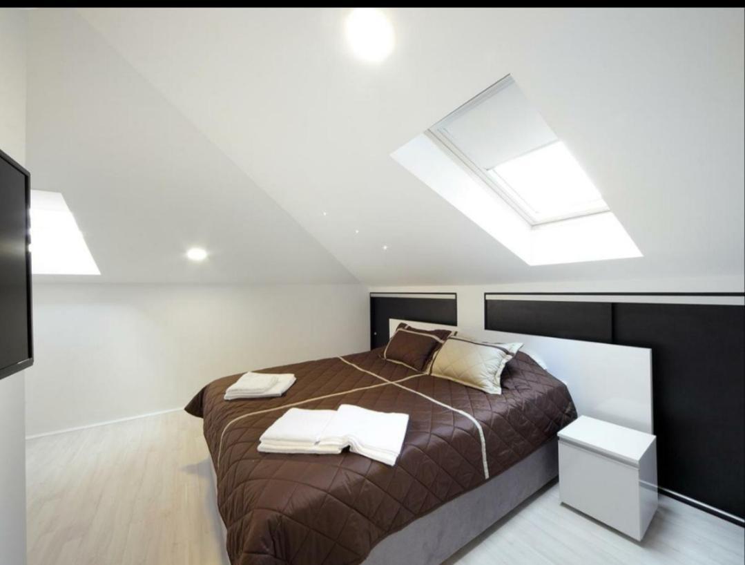 Agent Lux Apartments Jagodina Buitenkant foto