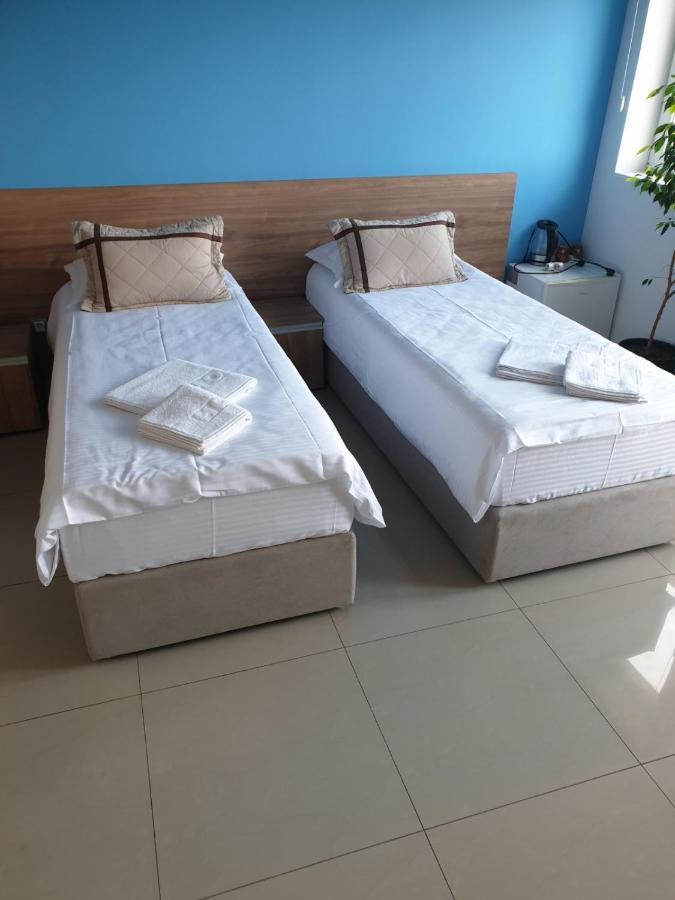 Agent Lux Apartments Jagodina Kamer foto