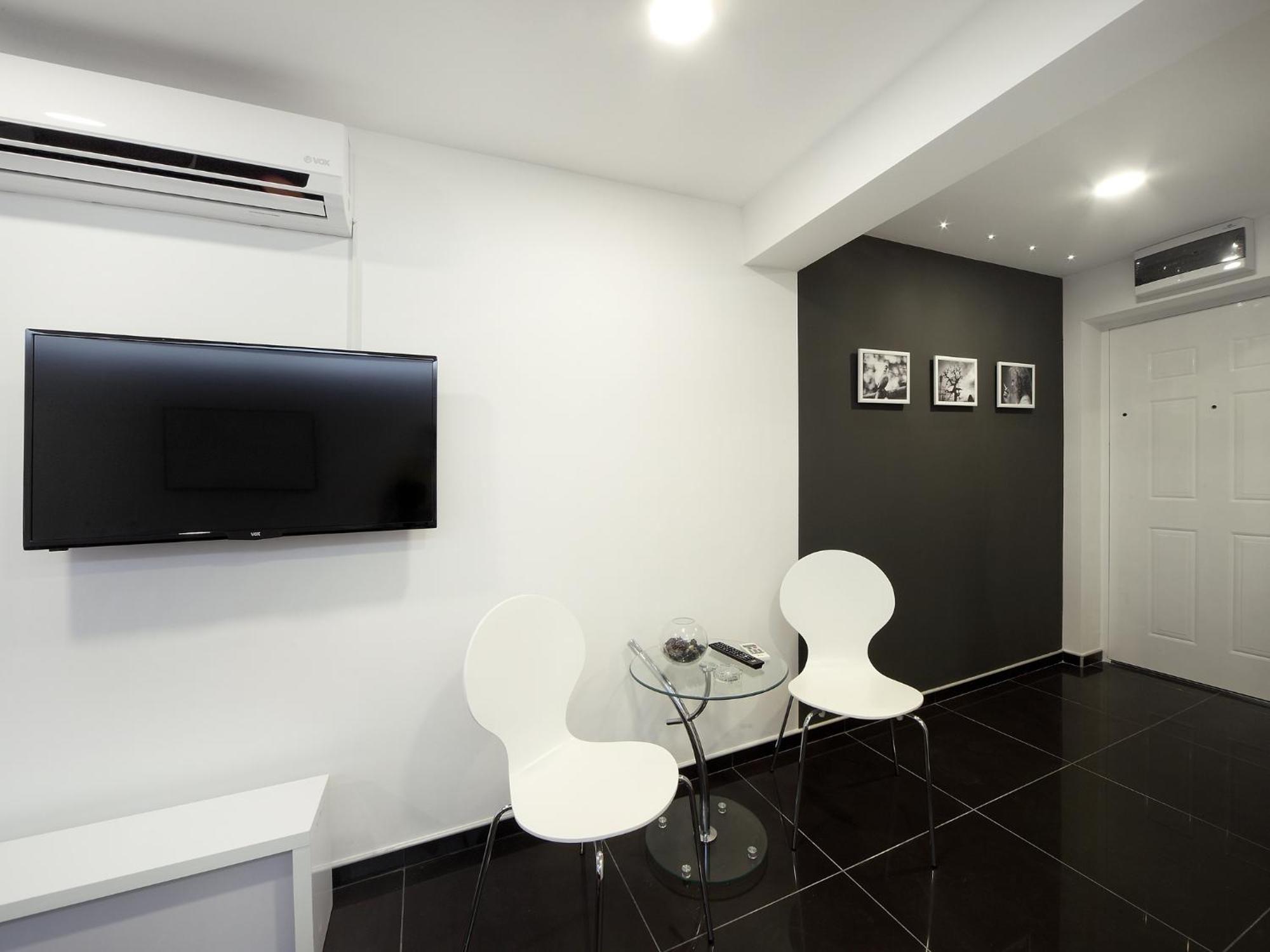 Agent Lux Apartments Jagodina Buitenkant foto