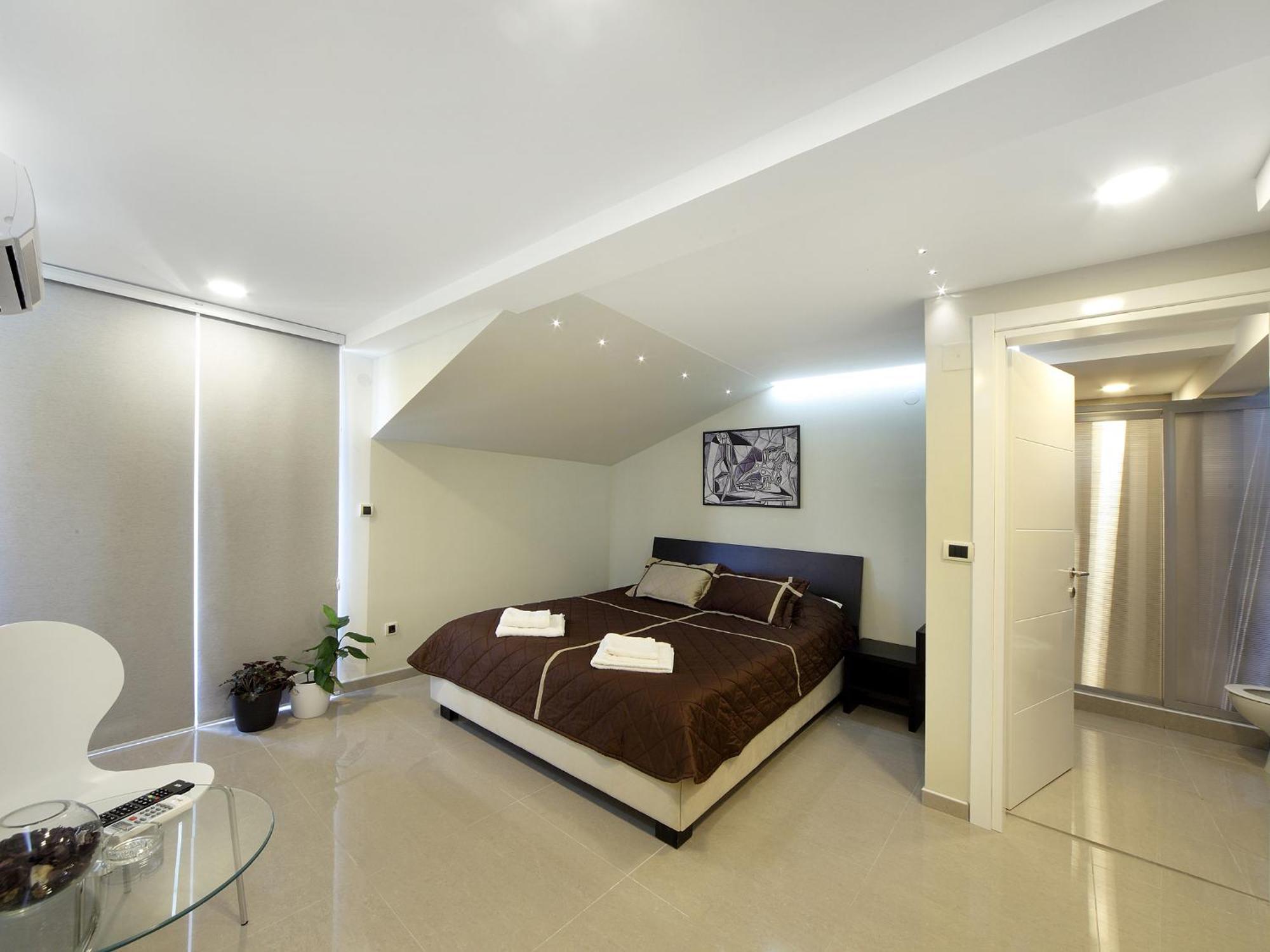 Agent Lux Apartments Jagodina Buitenkant foto