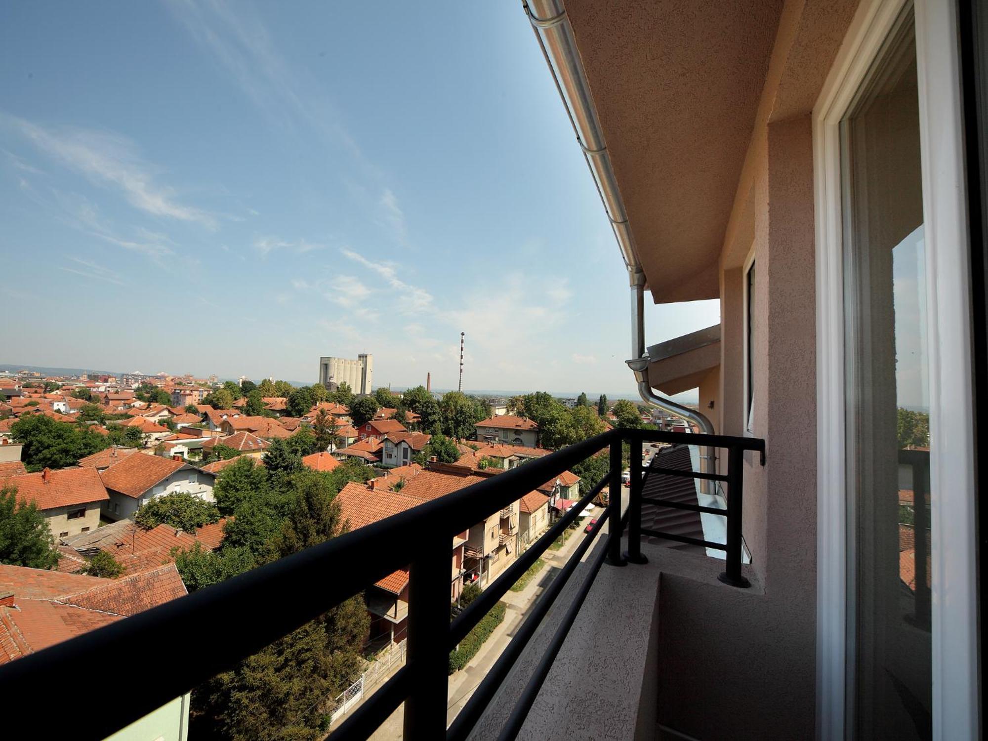 Agent Lux Apartments Jagodina Buitenkant foto